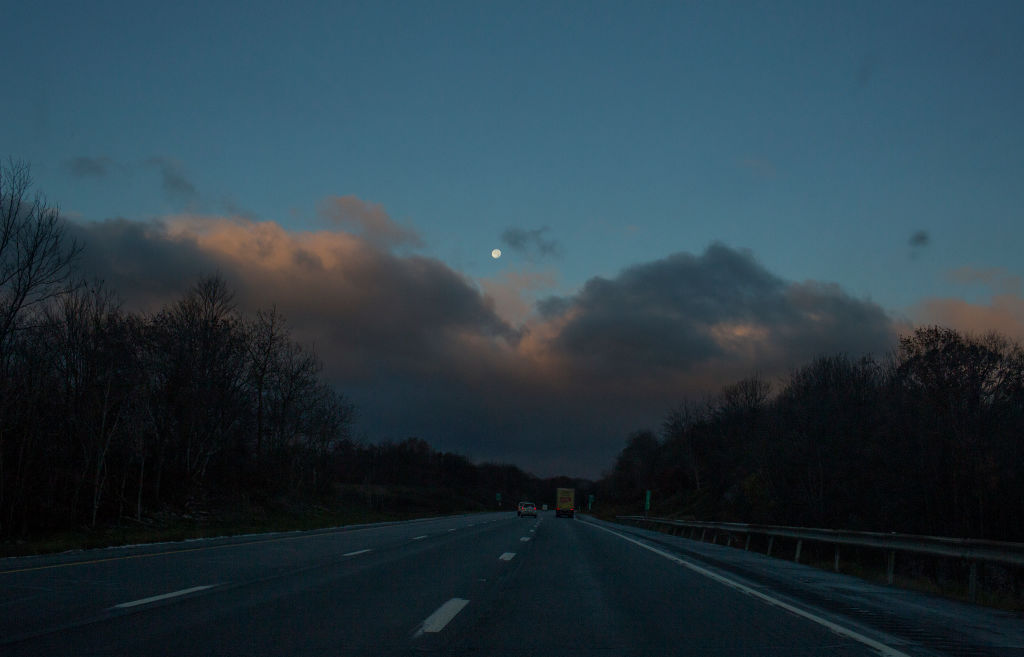 Early Addition: Some NYC workers got up extremely early to commute from the Poconos — Gothamist