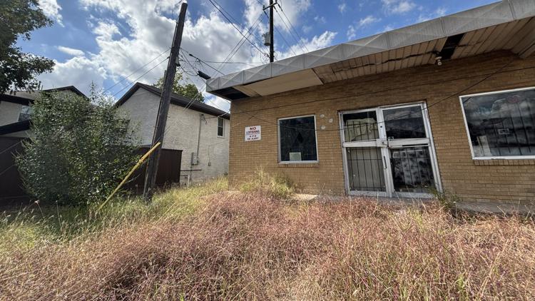 Houston considers rule to keep new gas stations away from homes and apartments — KHOU 11 (Houston), Laredo Government news
